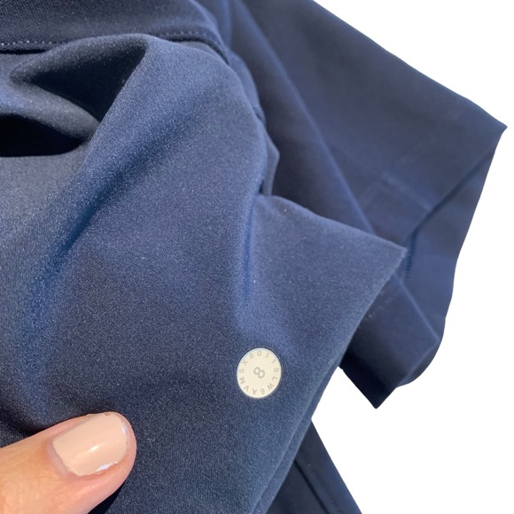 LULULEMON | Women’s On The Fly CROP *Woven 23"- True Navy - Sz 8 - Picture 9 of 14